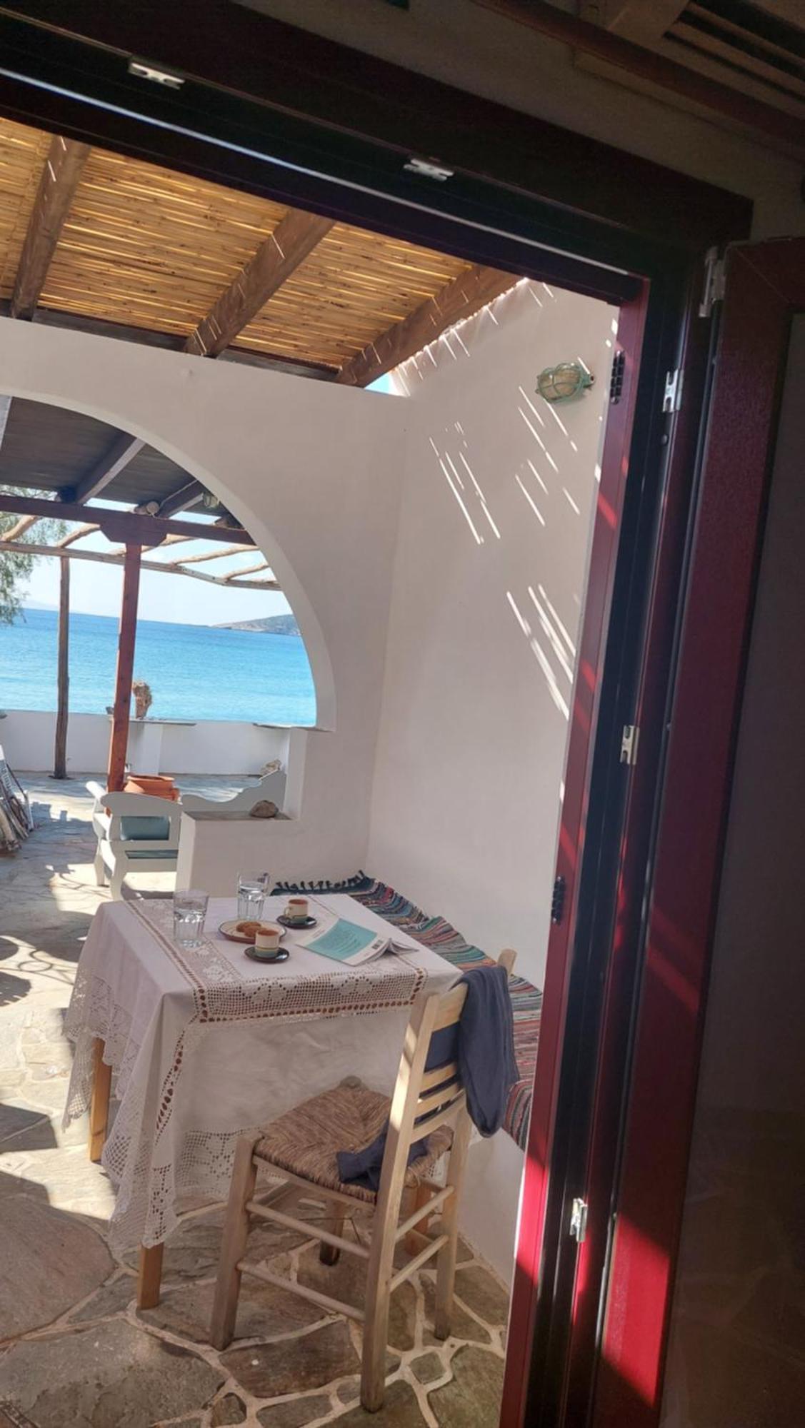 Styfilia Beachfront Apartments Platis Gialos  Екстериор снимка